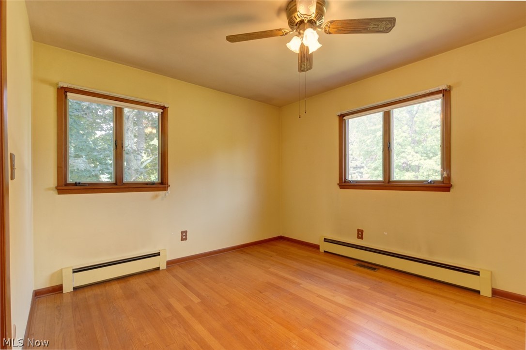 25462 Chardon Road Cleveland, OH 44143 - Photo 16 of 26