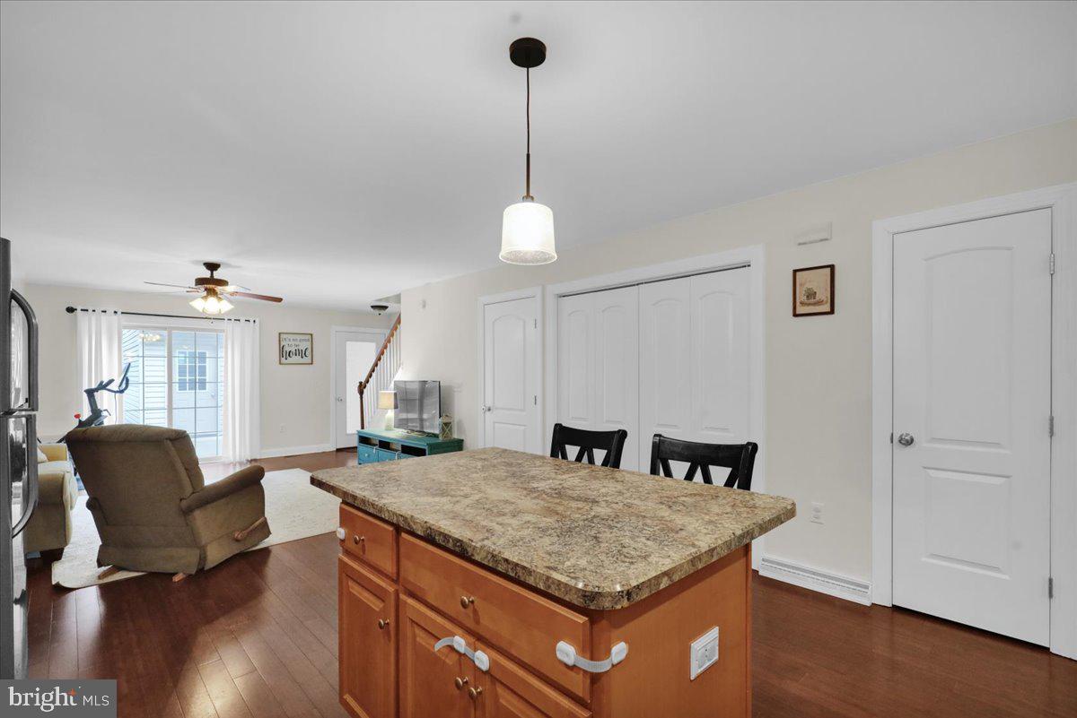 368 Granite Street Lebanon, PA 17042 - Photo 10 of 26 Island for seating
