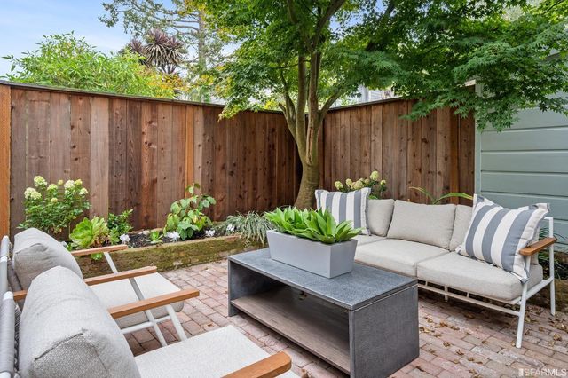 a view of an entryway