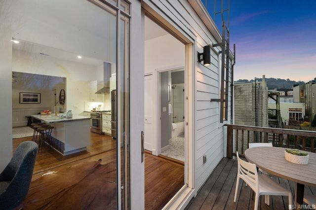 $1,889,000 | 423 Lyon Street, San Francisco, CA 94117
