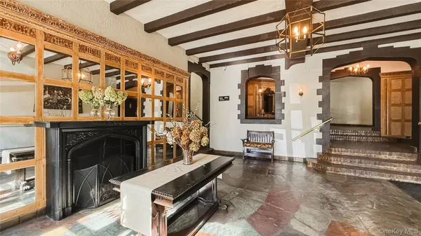 $305,000 | 185 Marine Avenue, Unit 2C | Bay Ridge