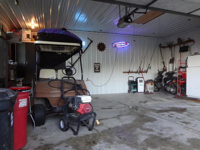 29916 South Klemme Road Beecher, IL 60401 - Photo 22 of 25 a view of a room with gym equipment