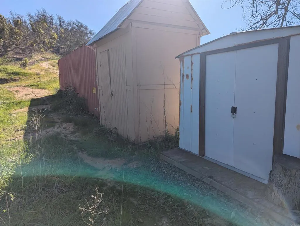 36926 Muutama Road Valley Center, CA 92082 - Photo 2 of 2 a view of a back yard of the house