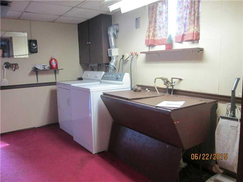 1162 Claypike Road Mount Pleasant, PA 15666 - Photo 15 of 25 2nd Floor Plan. large laundry room