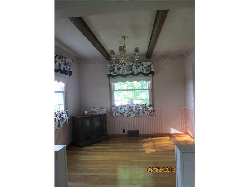 1162 Claypike Road Mount Pleasant, PA 15666 - Photo 7 of 25 Dining Room.