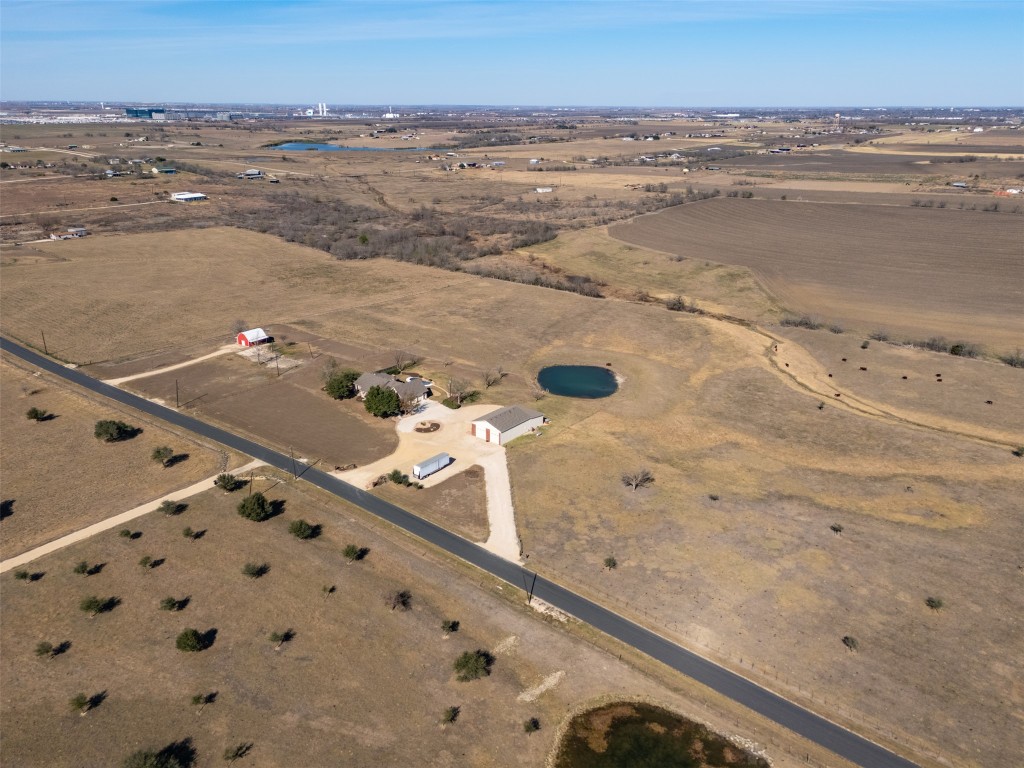 651 County Road 497 Taylor, TX 76574 - Photo 2 of 40 a view of beach and ocean