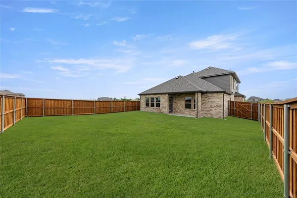 $447,481 | 2374 Bell Way, Forney, TX 75126