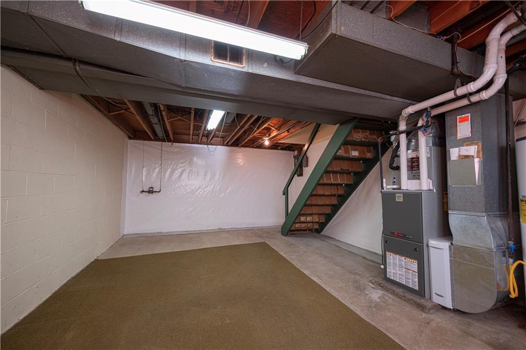 209 Video Drive Homestead, PA 15120 - Photo 22 of 33 a view of an empty room