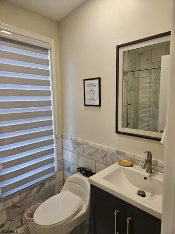 $15,000 | 27 South Little Rock Avenue, Unit JUNE 2026, Ventnor City, NJ 08406