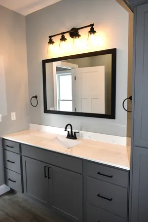 $279,900 | 225 South Pine Street, El Paso, IL 61738