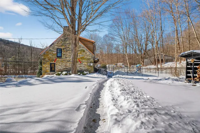 $599,000 | 168 Old Rte 55, Pawling, NY 12564