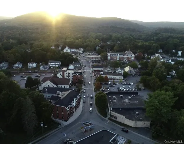 $599,000 | 168 Old Rte 55, Pawling, NY 12564