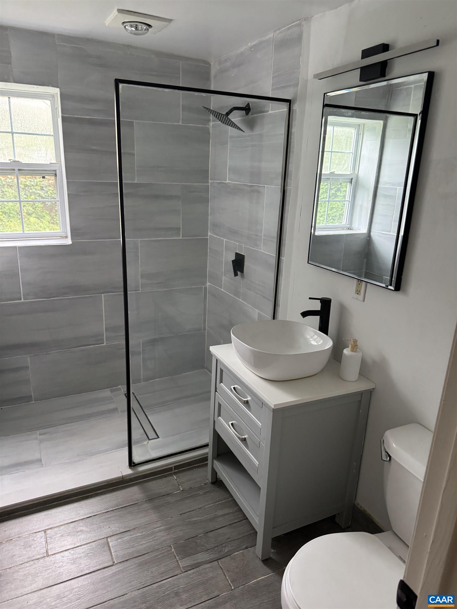 524 Valley Road Charlottesville, VA 22903 - Photo 8 of 12 Bathroom