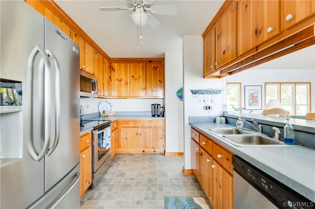 290 Oyster Shell Road Laneview, VA 22504 - Photo 11 of 48 Gallery Image 11