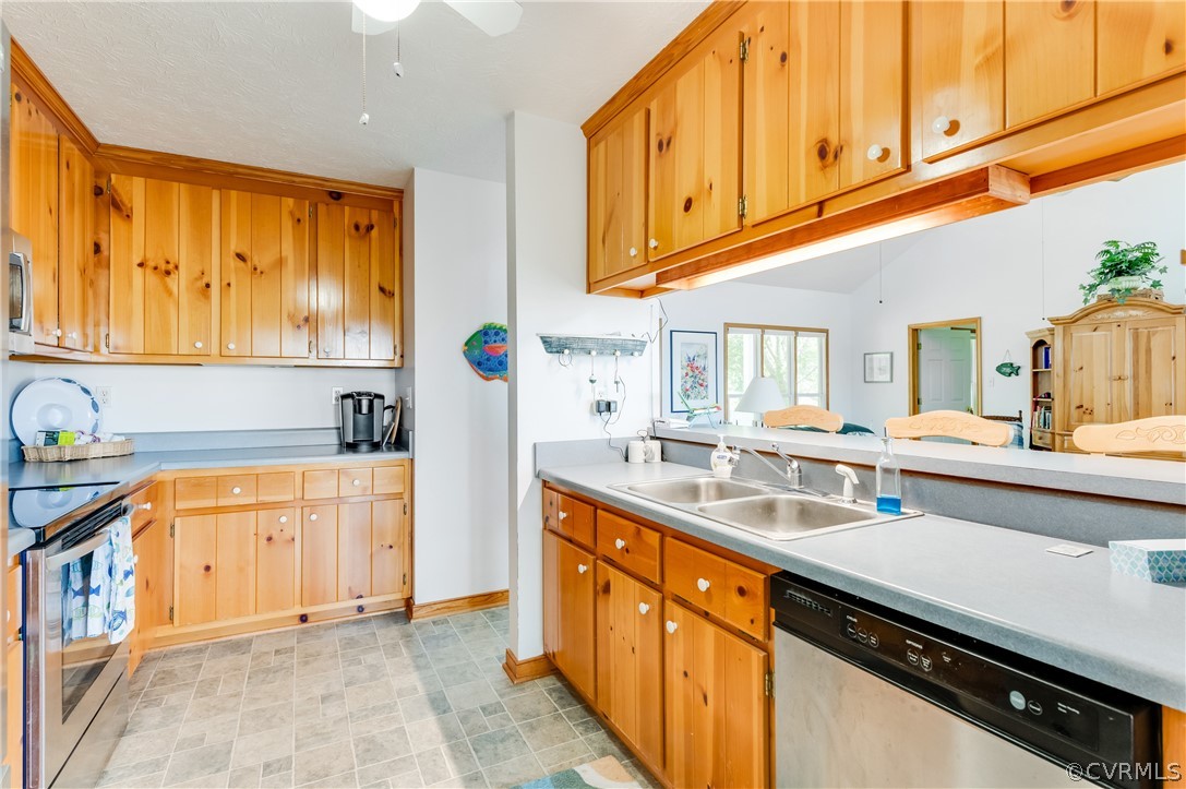 290 Oyster Shell Road Laneview, VA 22504 - Photo 14 of 48 Gallery Image 14
