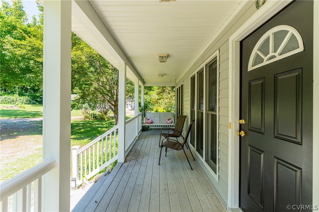 290 Oyster Shell Road Laneview, VA 22504 - Photo 4 of 48 Gallery Image 4