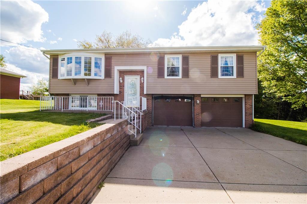 122 Klein Road New Brighton, PA 15066 - Photo 3 of 20 Gallery Image 3