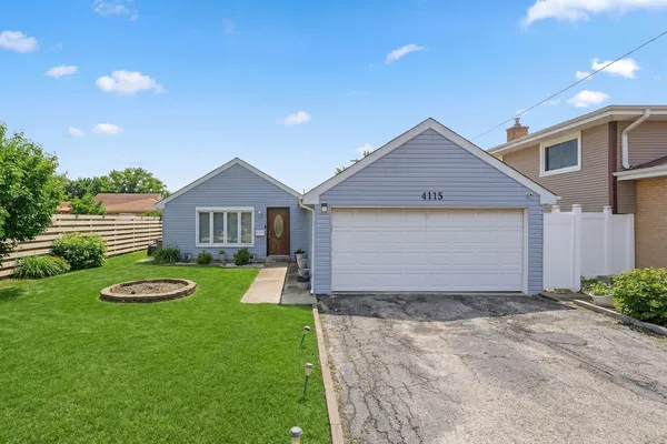 $314,900 | 4115 Denley Avenue, Schiller Park, IL 60176