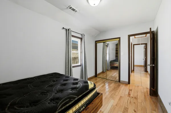 $314,900 | 4115 Denley Avenue, Schiller Park, IL 60176