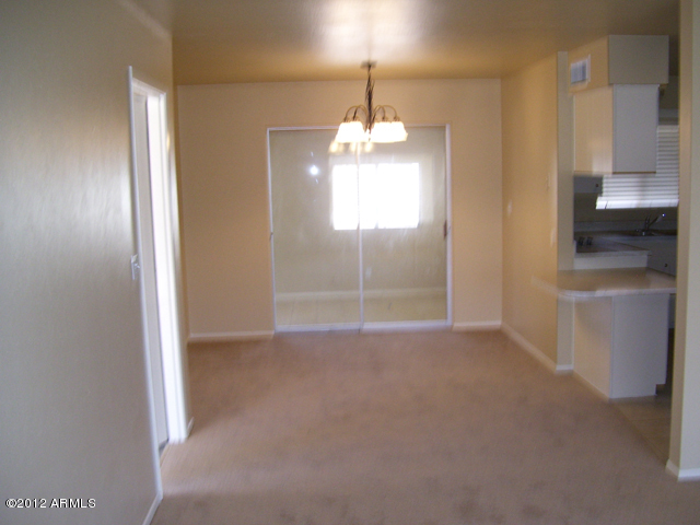 5328 East Decatur Street Mesa, AZ 85205 - Photo 3 of 14 Dining Area