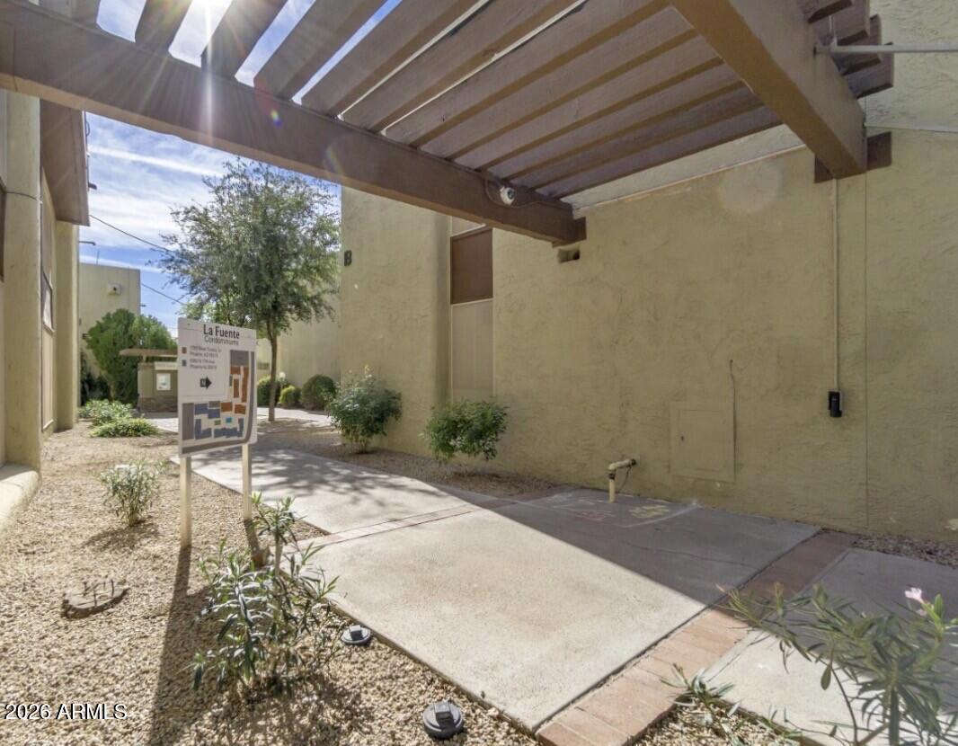 1701 West Tuckey Lane, Unit 216 Phoenix, AZ 85015 - Photo 2 of 15 Veranda