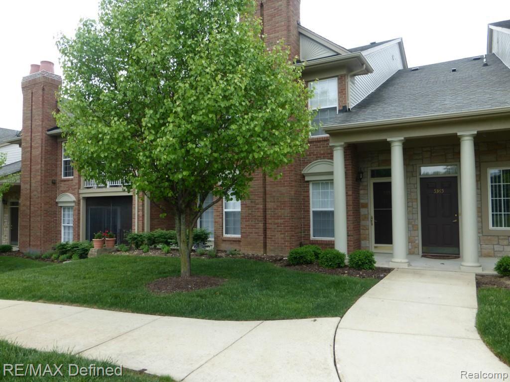 5351 Brookemonte Circle, Unit 321 Rochester, MI 48306 - Photo 1 of 21 Front View.jpg