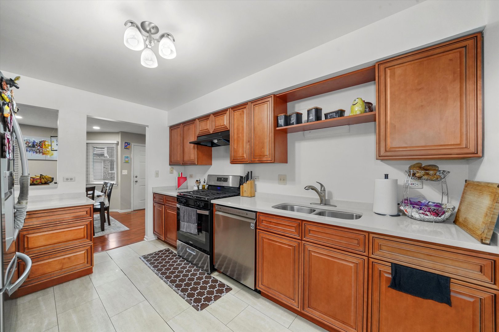 1265 Ranchview Court Buffalo Grove, IL 60089 - Photo 4 of 18