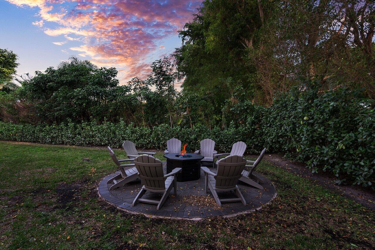 17607 Bocaire Place Boca Raton, FL 33487 - Photo 44 of 62 Firepit