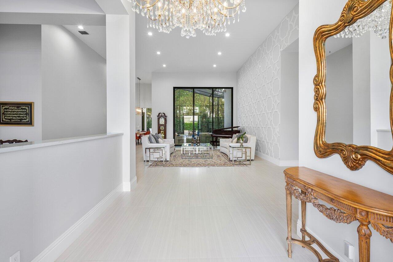 17607 Bocaire Place Boca Raton, FL 33487 - Photo 8 of 62 Entry