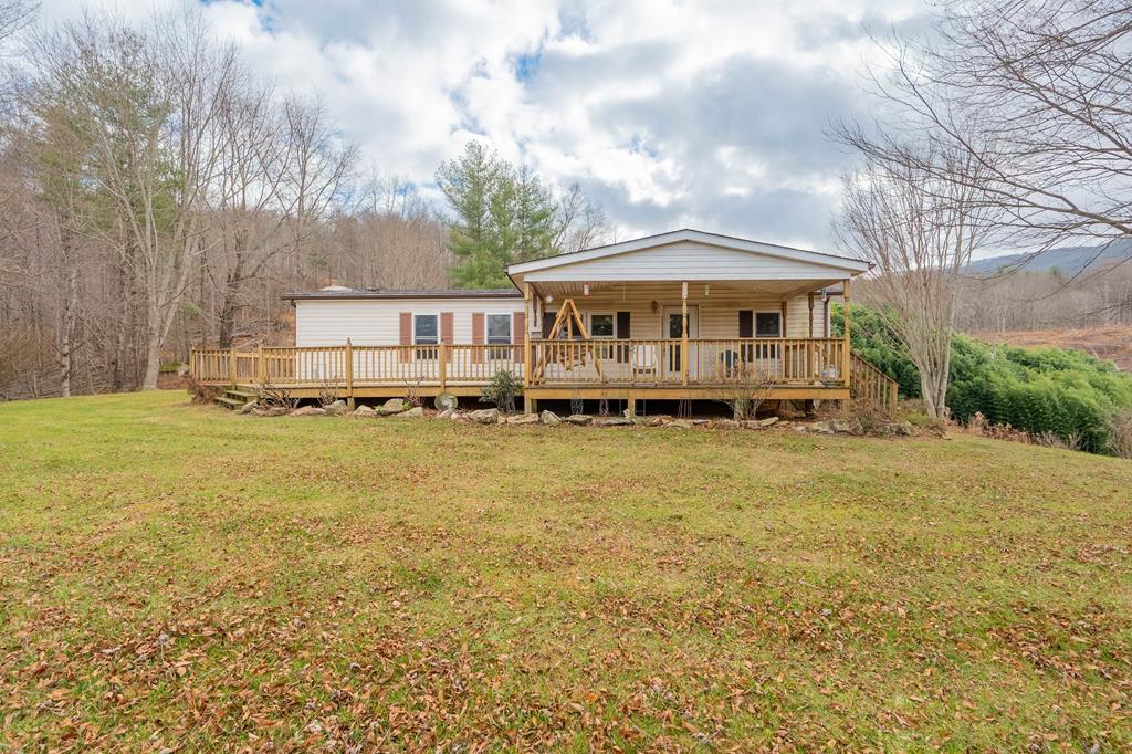 451 Summerfield Road Independence, VA 24348 - Photo 1 of 100 Gallery Image 1