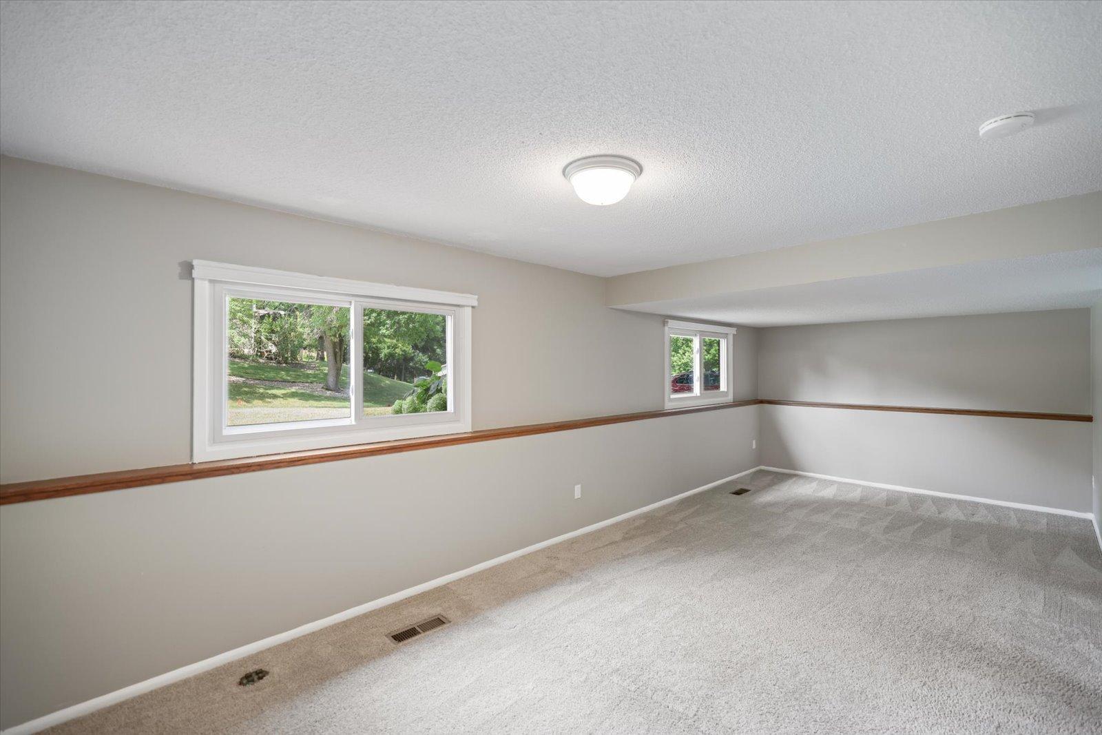 8944 Darnel Road Eden Prairie, MN 55347 - Photo 39 of 53 Gallery Image 39