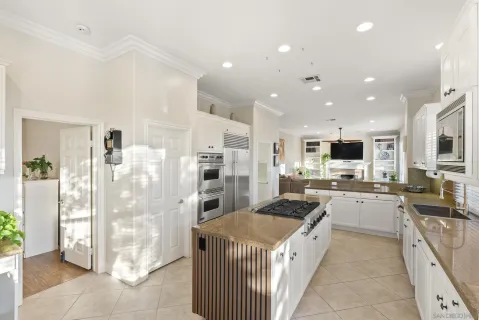 $3,399,900 | 5255 Greenwillow Lane, San Diego, CA 92130