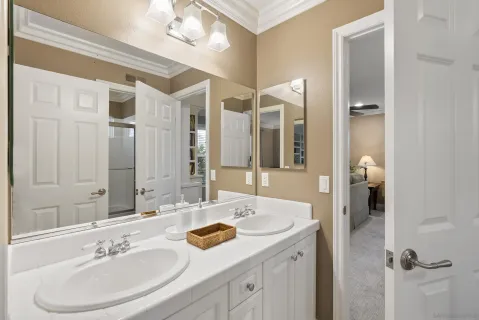 $3,399,900 | 5255 Greenwillow Lane, San Diego, CA 92130