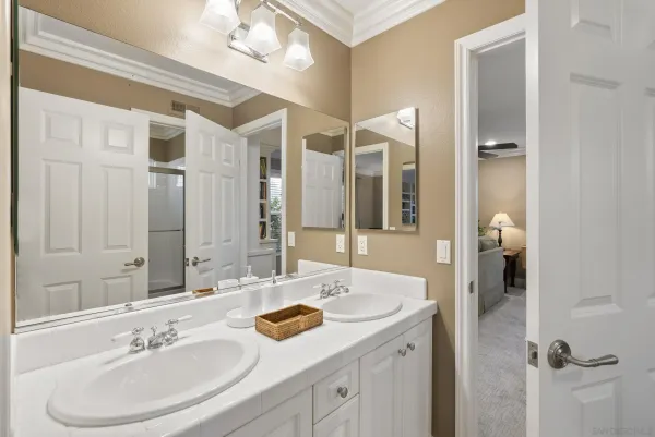 $3,399,900 | 5255 Greenwillow Lane, San Diego, CA 92130