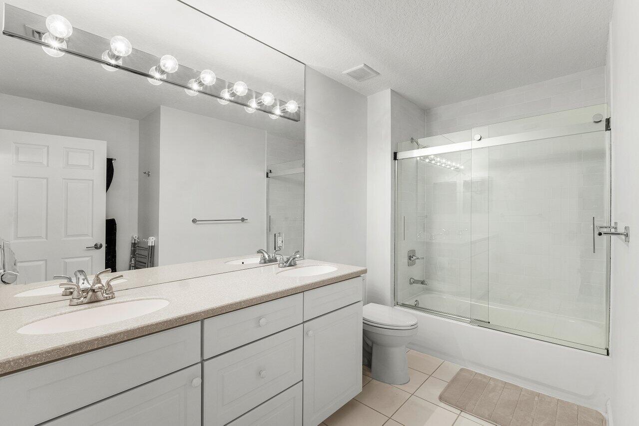 5850 Northwest 42nd Terrace Boca Raton, FL 33496 - Photo 29 of 46 020-5850Northwest42ndTerrace-BocaRaton-F