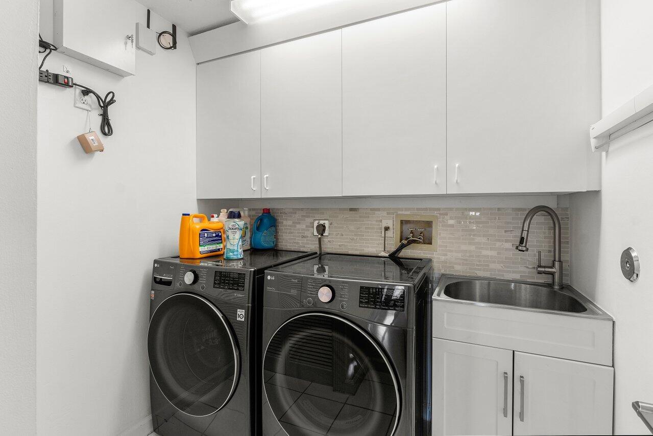 5850 Northwest 42nd Terrace Boca Raton, FL 33496 - Photo 30 of 46 019-5850Northwest42ndTerrace-BocaRaton-F