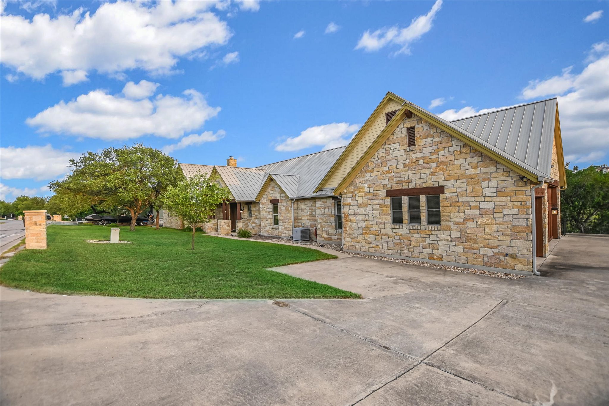 409 Venture Boulevard South Point Venture, TX 78645 - Photo 31 of 37