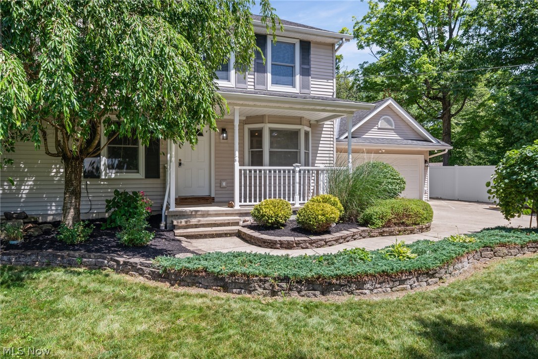 12335 Robson Road Grafton, OH 44044 - Photo 2 of 49