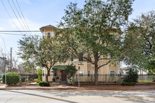 $1,350,000 | 3201 White Oak Drive, Houston, TX 77007