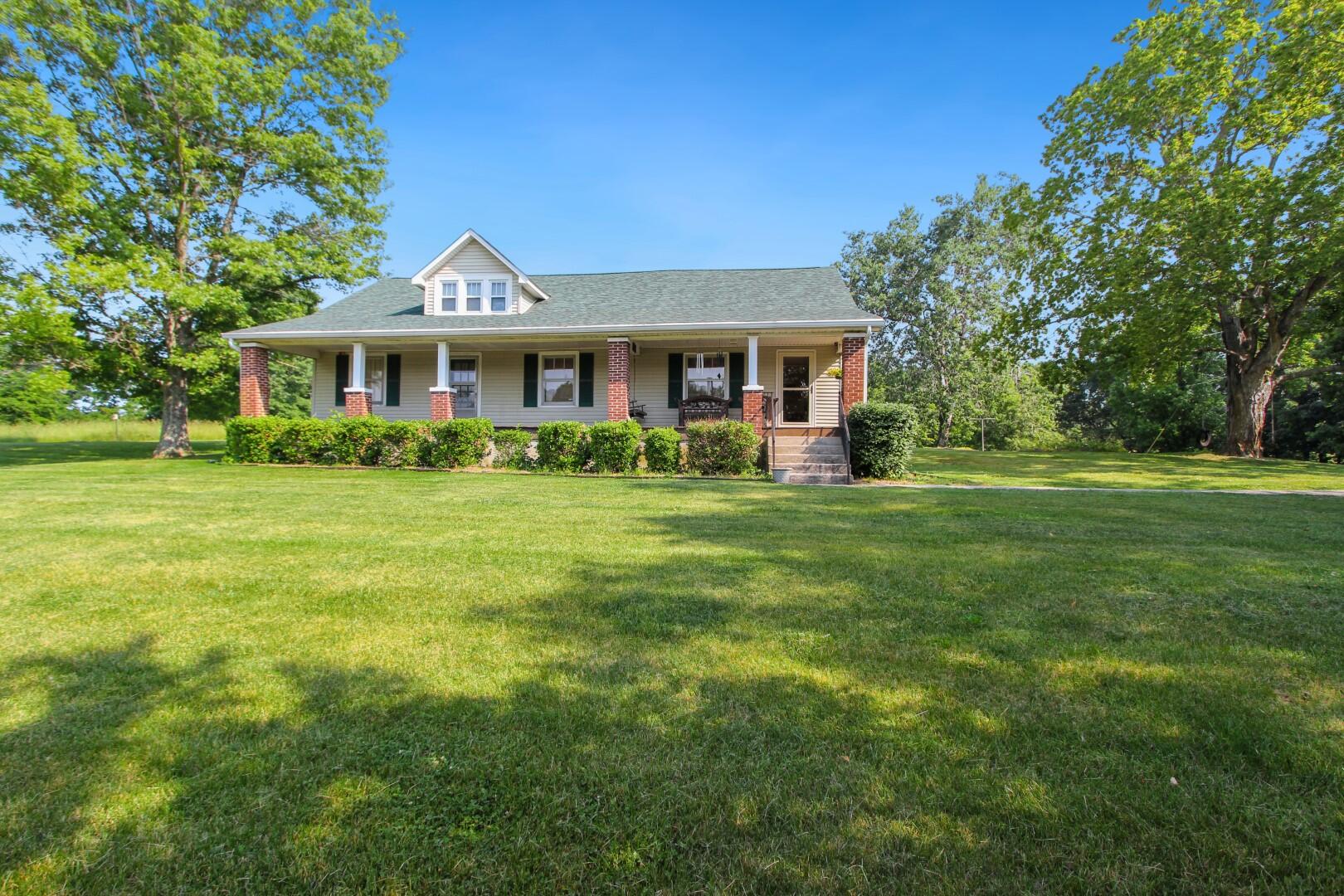 1776 Bonds Mill Road Lawrenceburg, KY 40342 - Photo 3 of 52 02