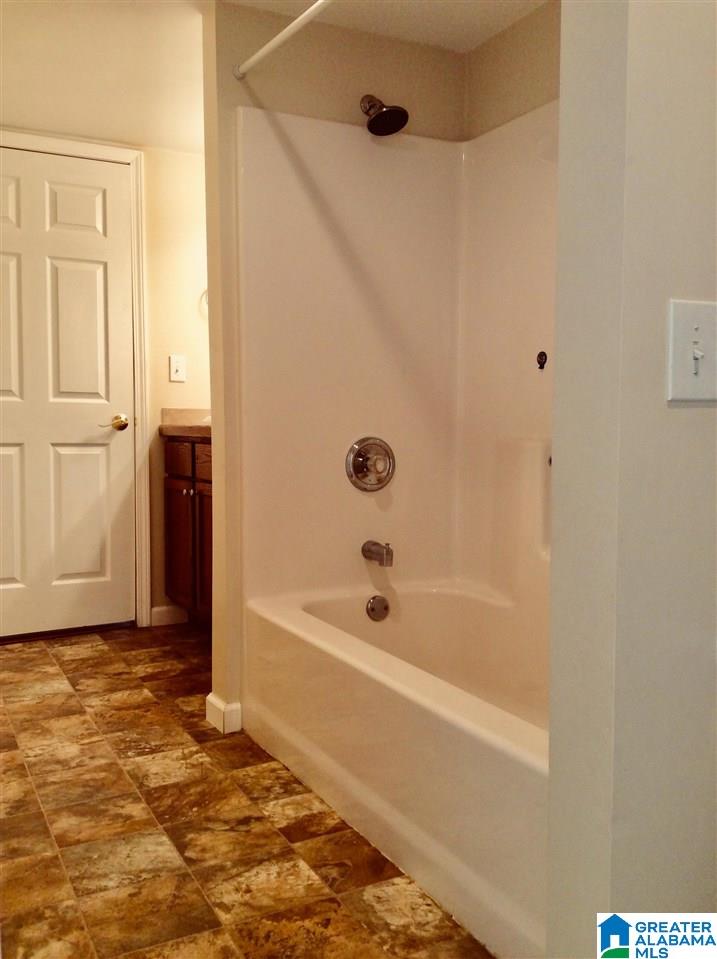1107 County Road 313 Delta, AL 36258 - Photo 11 of 15