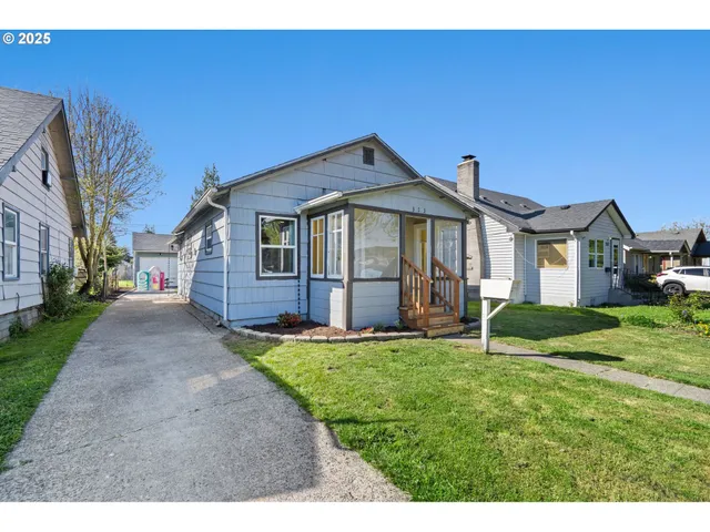 $275,000 | 333 20th Avenue, Longview, WA 98632