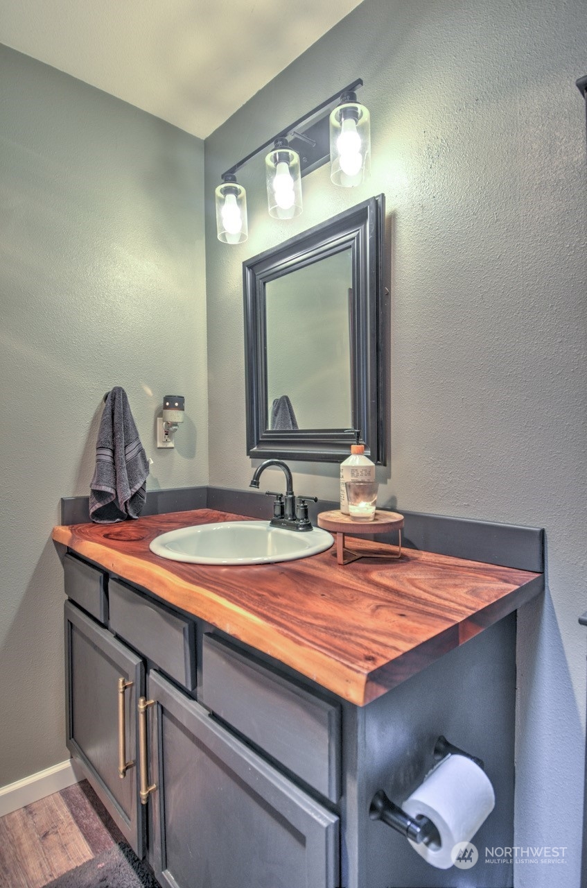 20780 Hobson Road Southwest Centralia, WA 98531 - Photo 27 of 38 Gallery Image 27