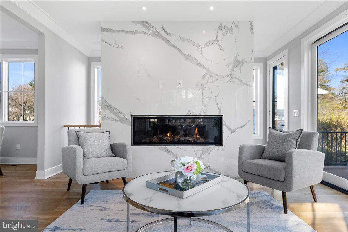 61 Harris Road Princeton, NJ 08540 - Photo 14 of 34 Living Room