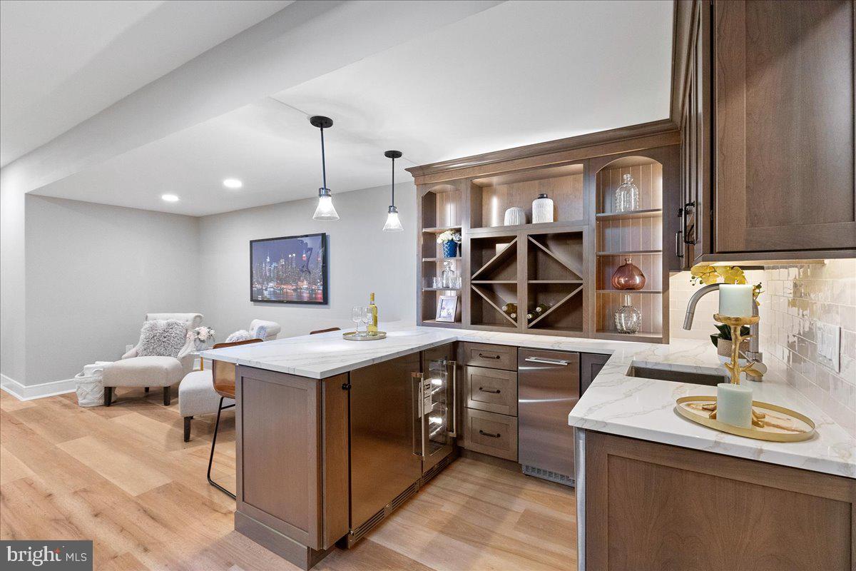 61 Harris Road Princeton, NJ 08540 - Photo 30 of 34 Wet Bar