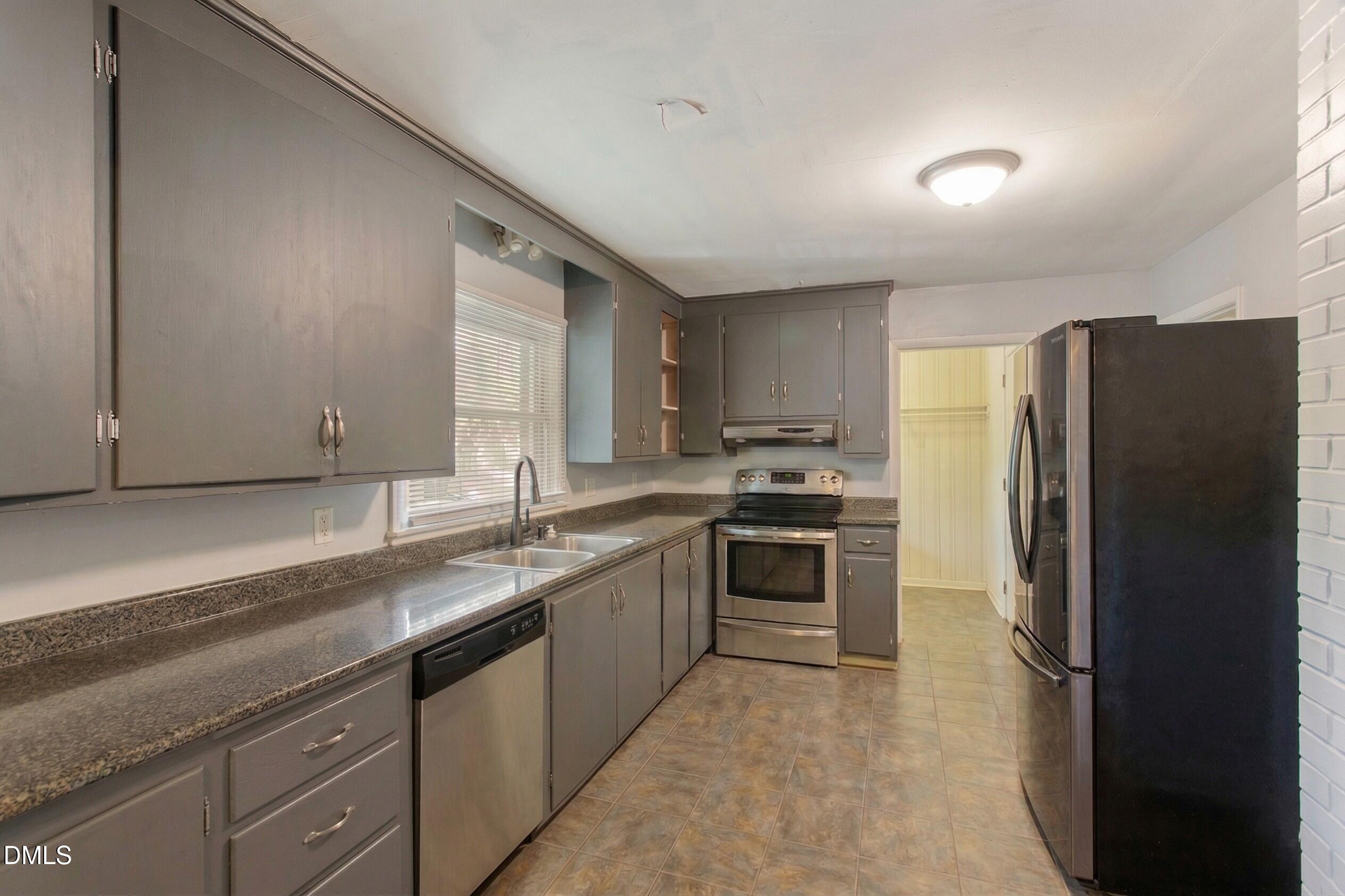 510 Goodwin Road Durham, NC 27712 - Photo 6 of 24 06_beyc69d6b4d75d046