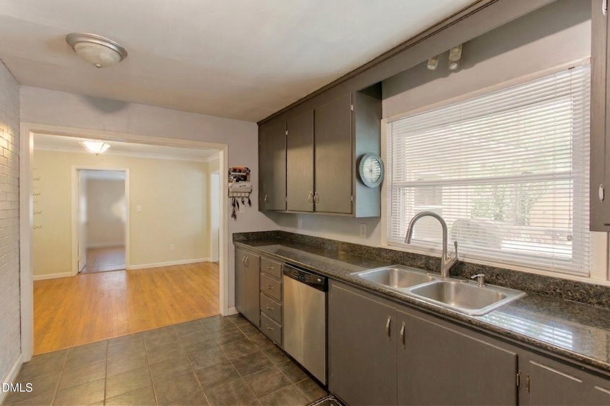 510 Goodwin Road Durham, NC 27712 - Photo 9 of 24 09_beyc69d6b5d621698