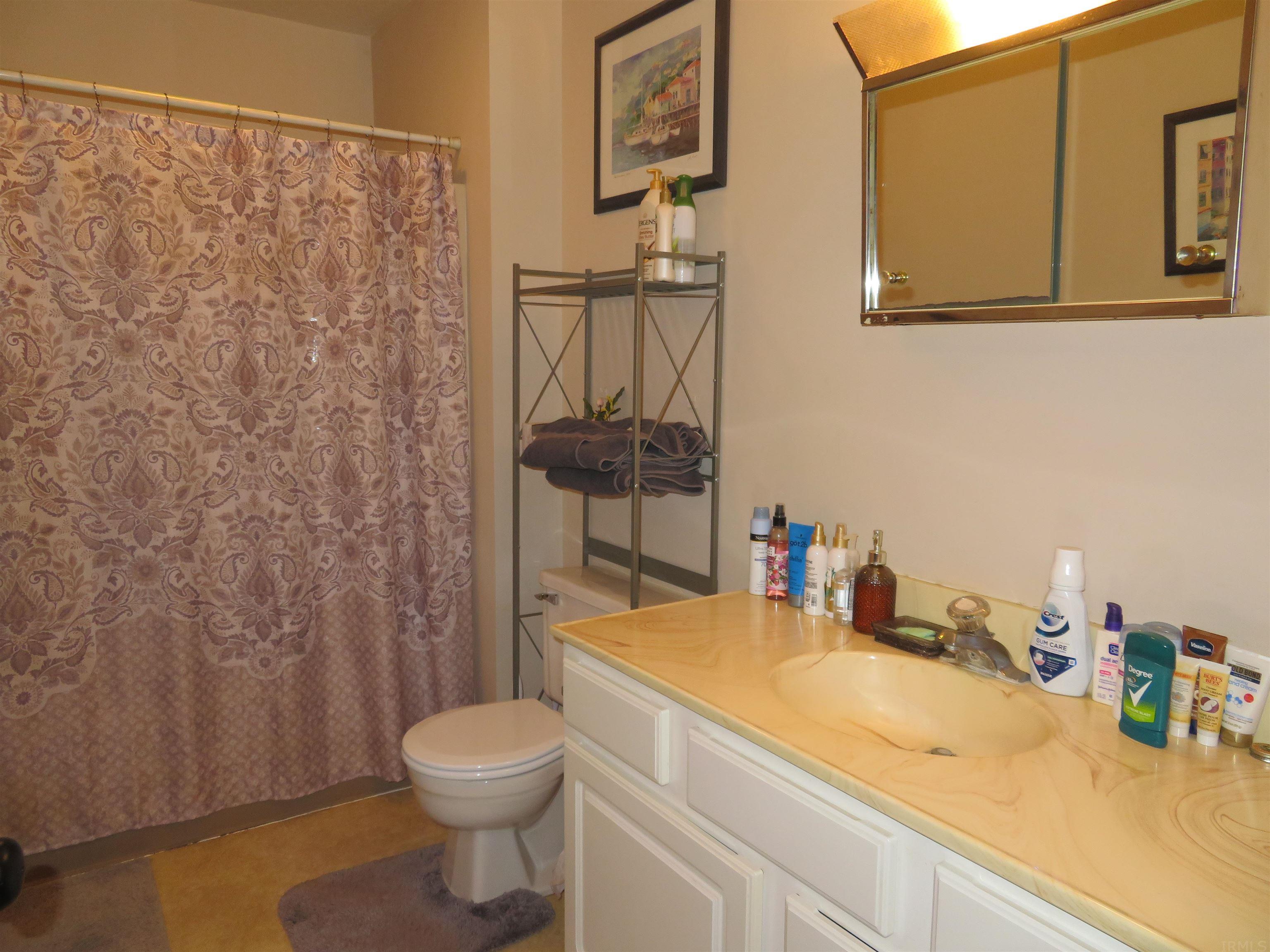 1007 Zollinger Road Goshen, IN 46528 - Photo 25 of 33 Gallery Image 25