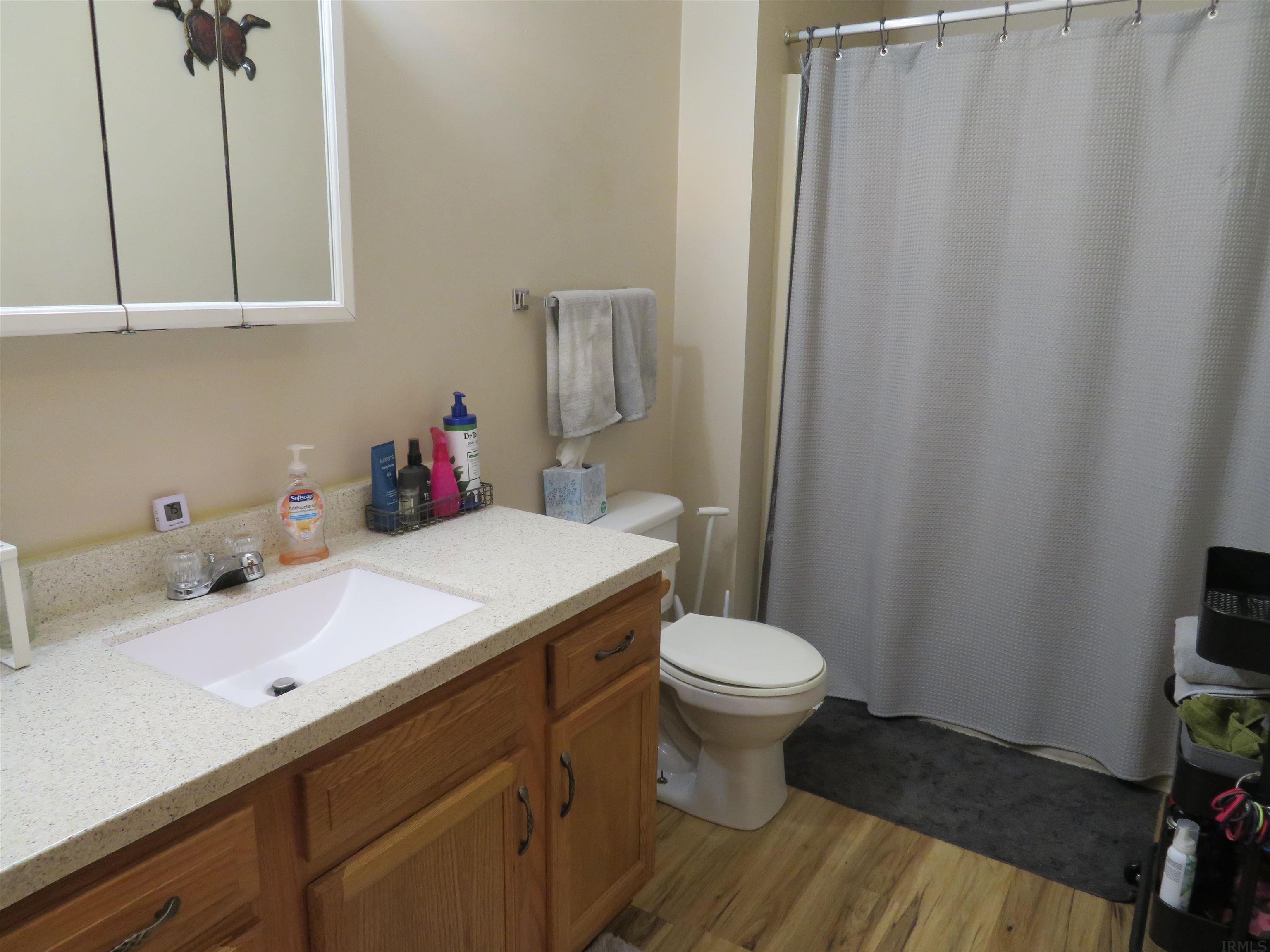 1007 Zollinger Road Goshen, IN 46528 - Photo 9 of 33 Gallery Image 9