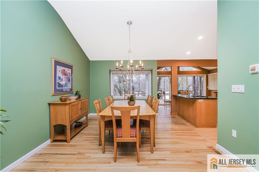 11 Agate Road East Brunswick, NJ 08816 - Photo 9 of 49